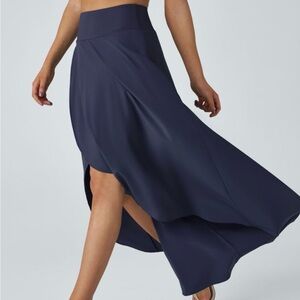 Halara Breezeful Women's Navy High-Low Flow Skirt with Shorts M NWT Streatchy